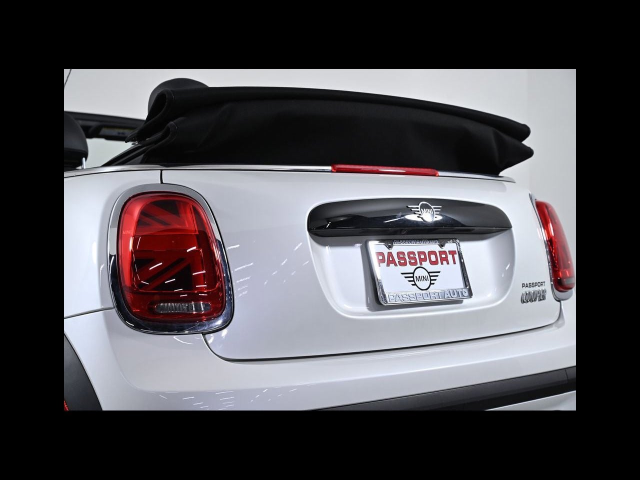 2024 MINI CONVERTIBLE Cooper