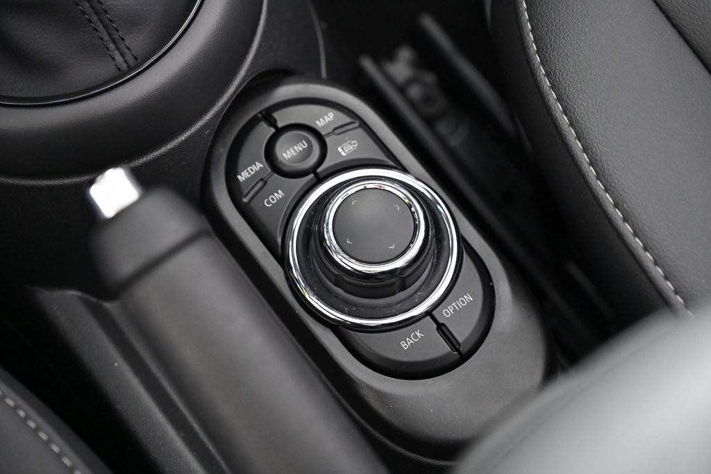 2023 MINI Cooper Base