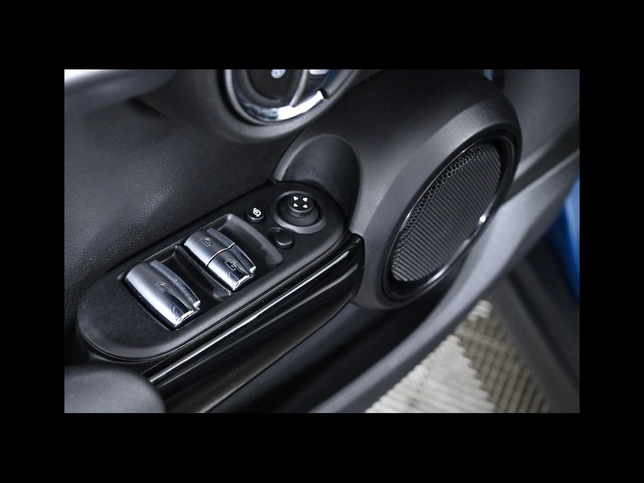 2024 MINI CONVERTIBLE Cooper