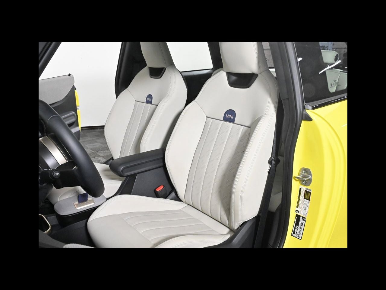 2025 MINI HARDTOP 2 DOOR Cooper S