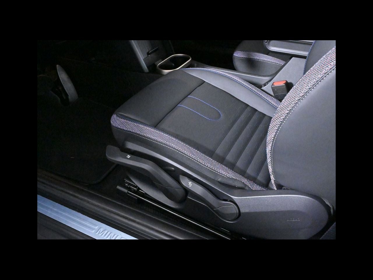 2025 MINI HARDTOP 2 DOOR Cooper S