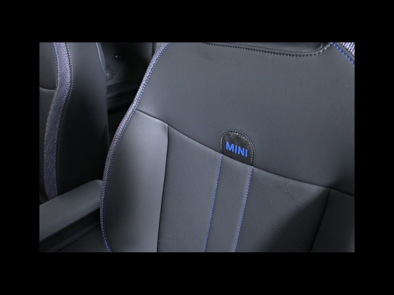 2025 MINI HARDTOP 2 DOOR Cooper S