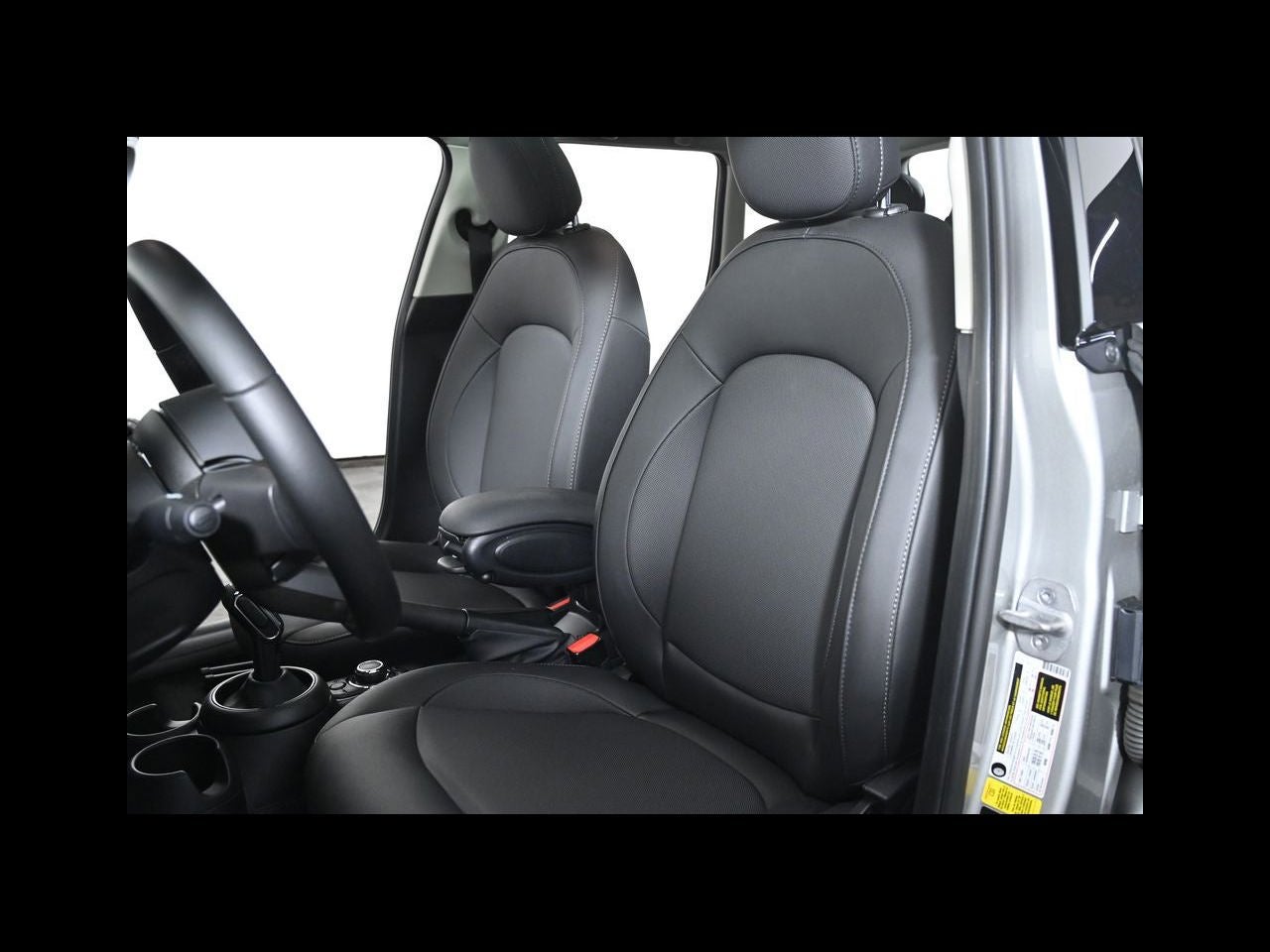 2023 MINI HARDTOP 4 DOOR Cooper