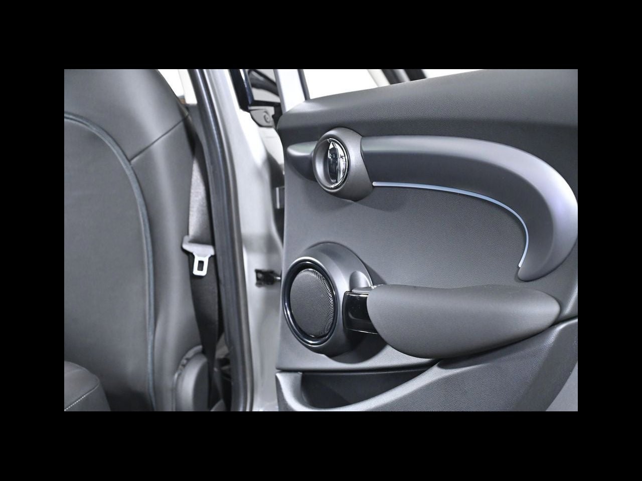 2023 MINI HARDTOP 4 DOOR Cooper