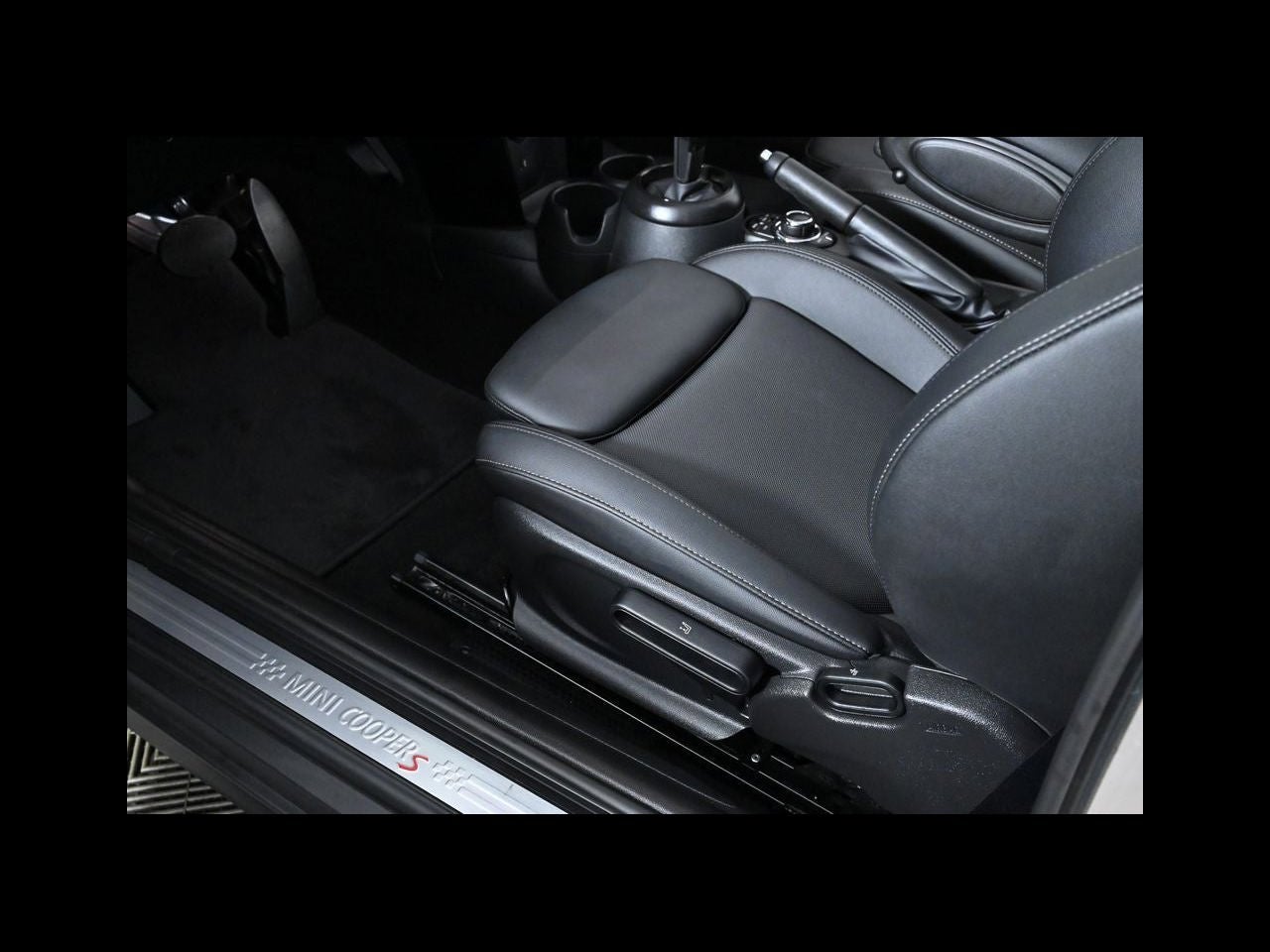 2024 MINI CONVERTIBLE Cooper S