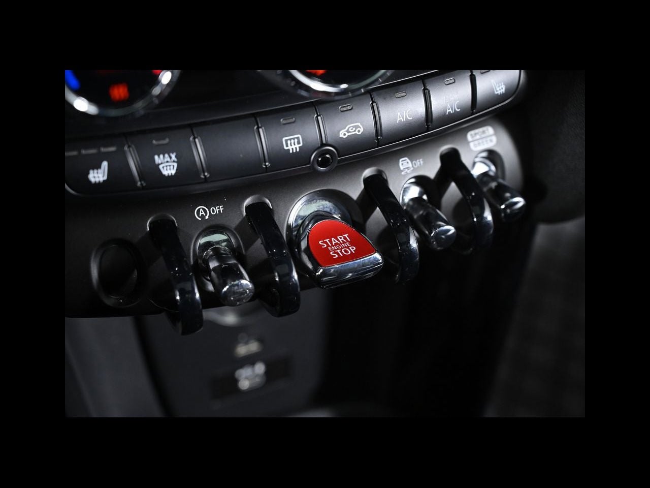 2022 MINI HARDTOP 2 DOOR ICONIC