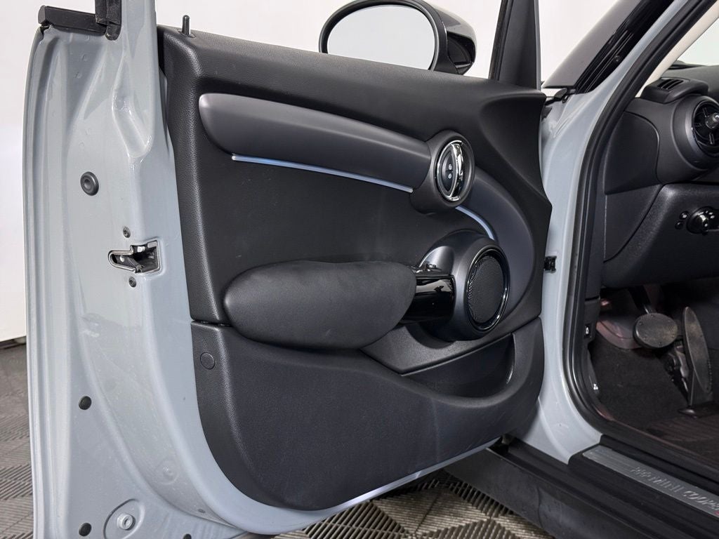 2022 MINI Cooper S Base