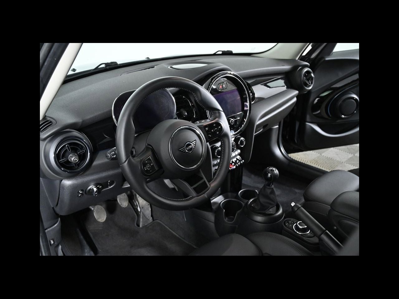 2024 MINI HARDTOP 4 DOOR Cooper S