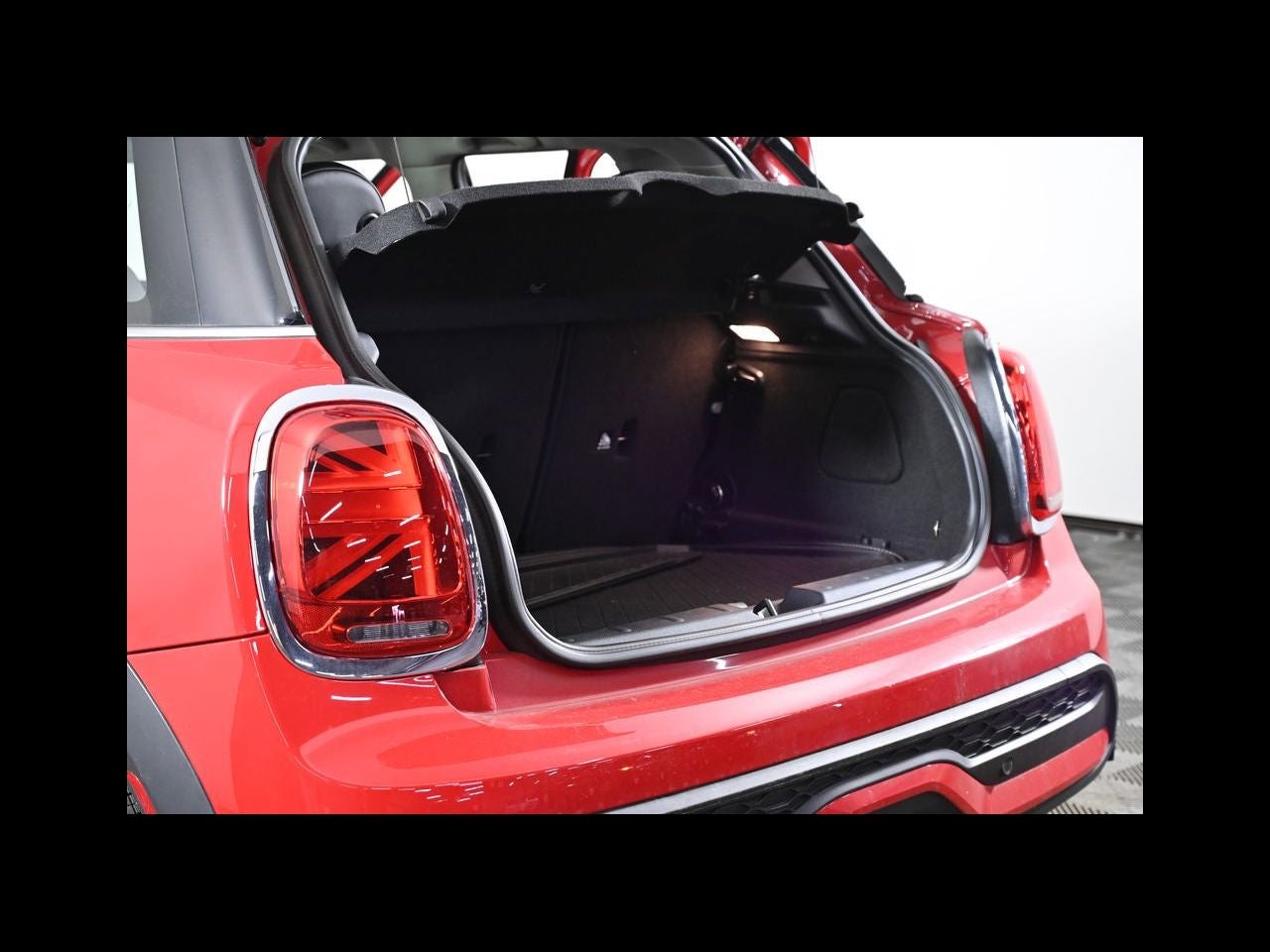 2024 MINI HARDTOP 4 DOOR Cooper S