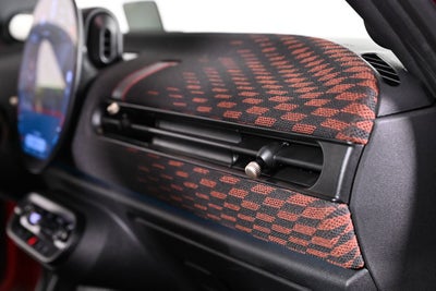 2025 MINI 4 Door Cooper S Iconic JCW Style