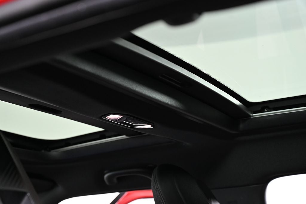 2025 MINI 4 Door Cooper S Iconic JCW Style