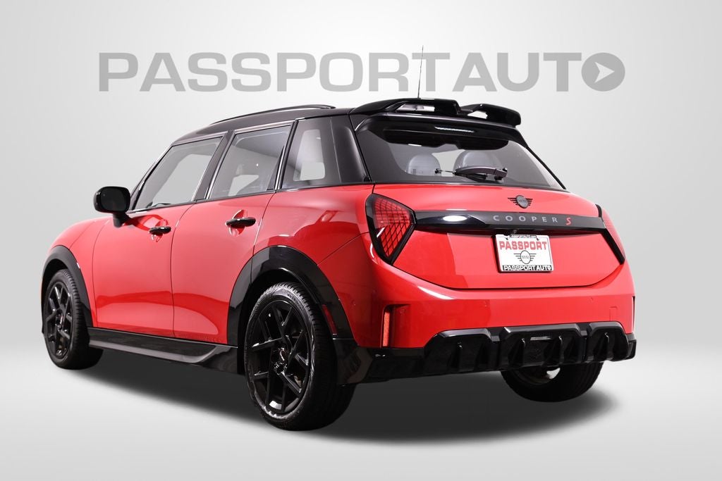2025 MINI 4 Door Cooper S Iconic JCW Style