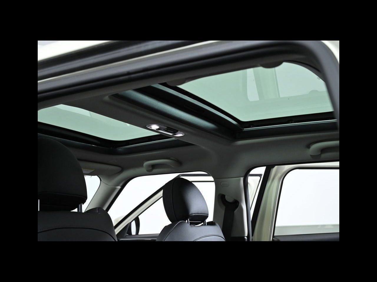 2023 MINI CLUBMAN Cooper S