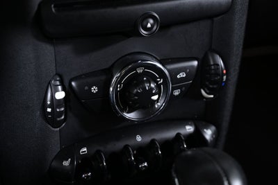 2011 MINI Cooper Base