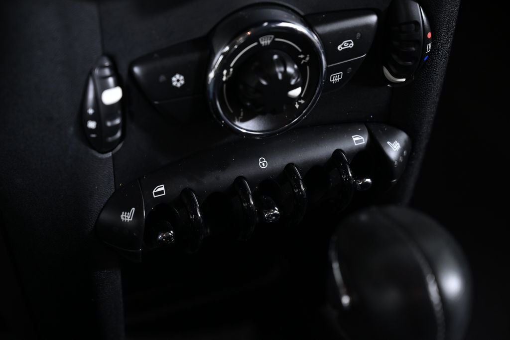 2011 MINI Cooper Base