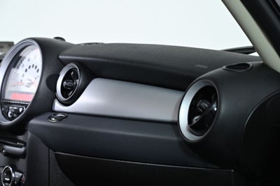 2011 MINI Cooper Base