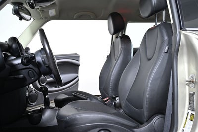 2011 MINI Cooper Base