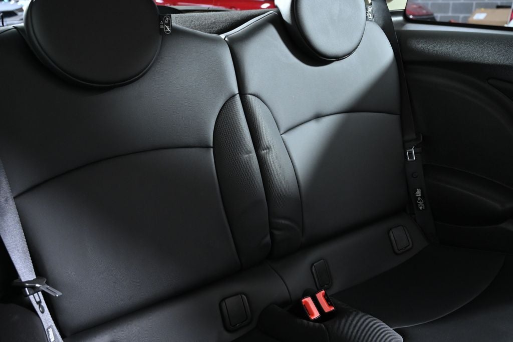 2011 MINI Cooper Base