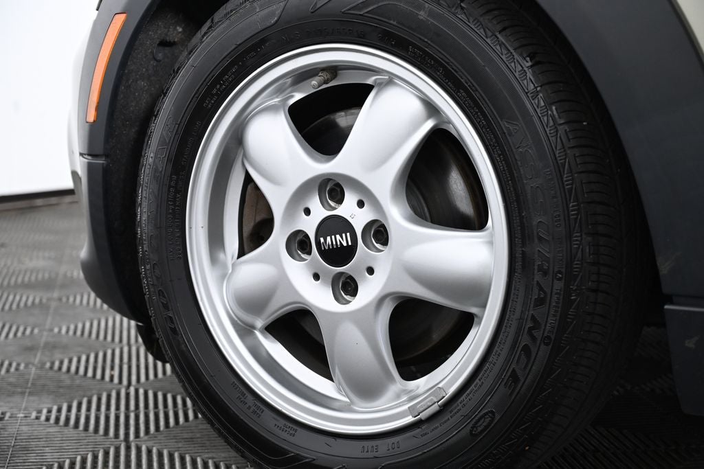 2011 MINI Cooper Base