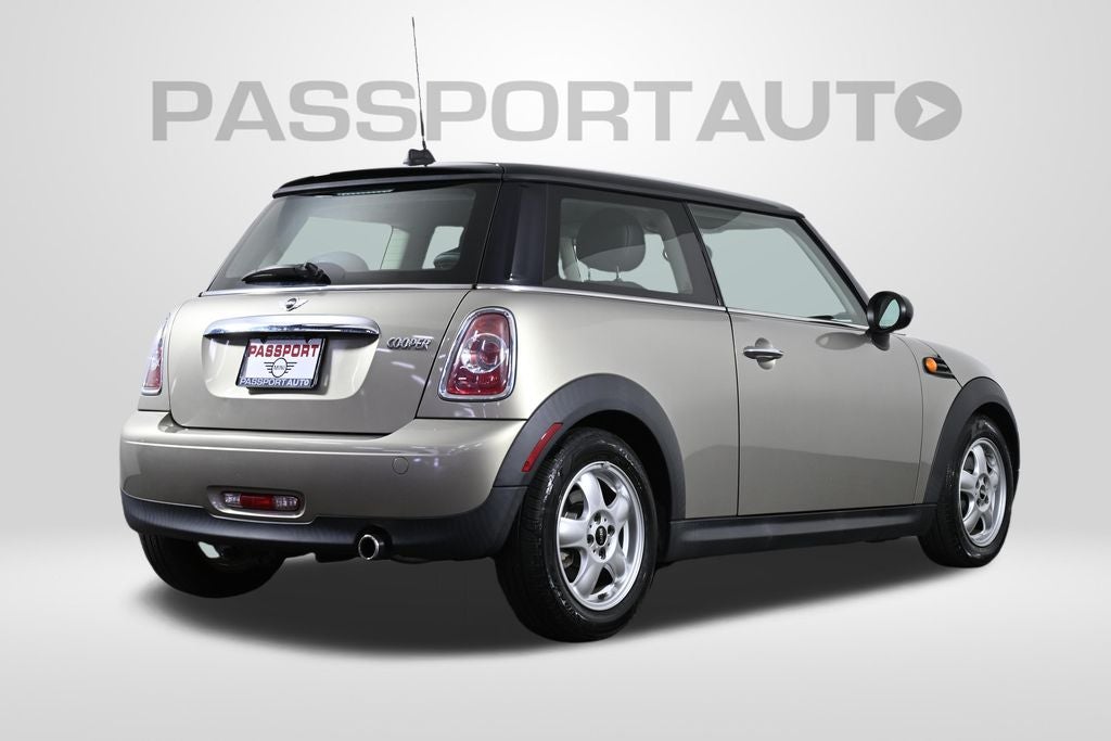2011 MINI Cooper Base