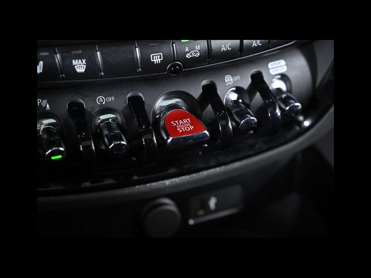 2023 MINI CLUBMAN Cooper S