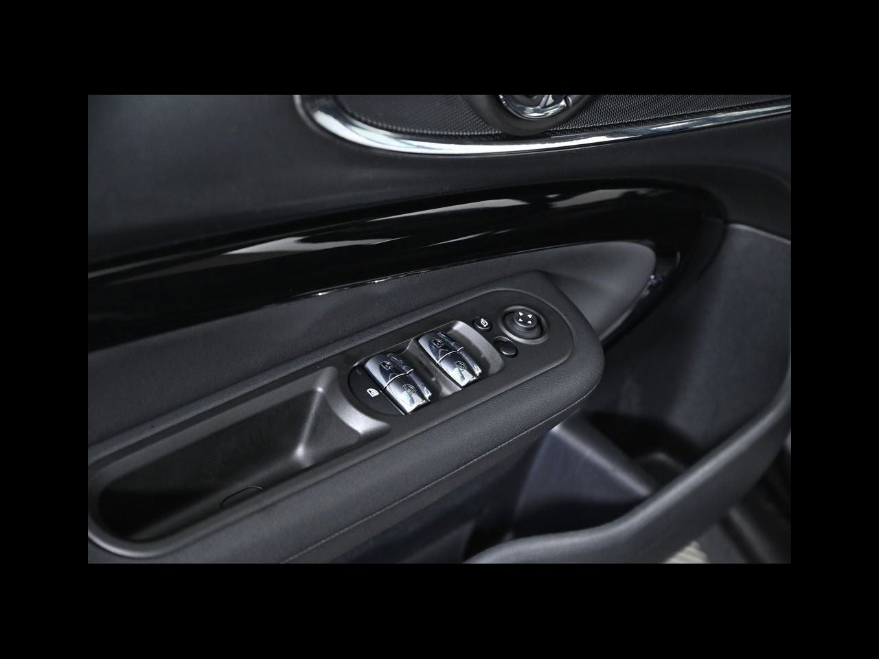 2023 MINI CLUBMAN Cooper S