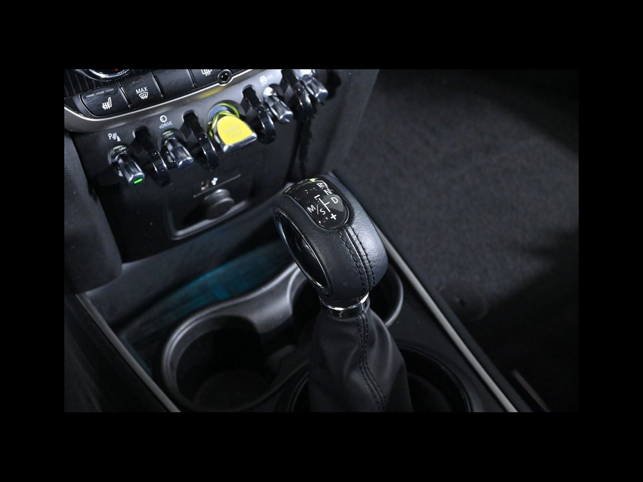 2023 MINI COUNTRYMAN Cooper SE