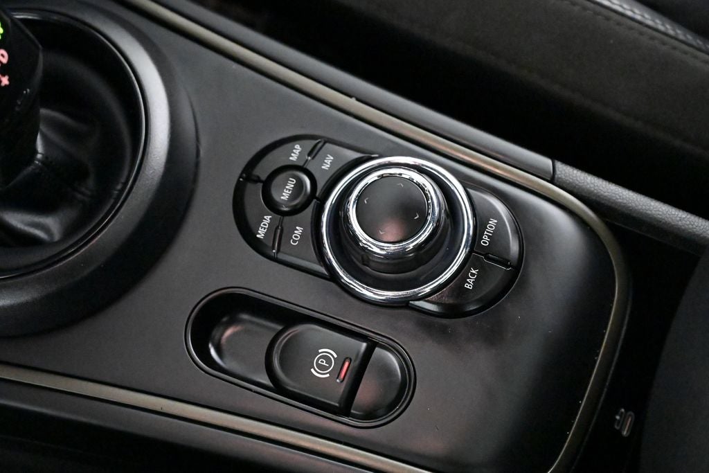 2023 MINI John Cooper Works Countryman Base