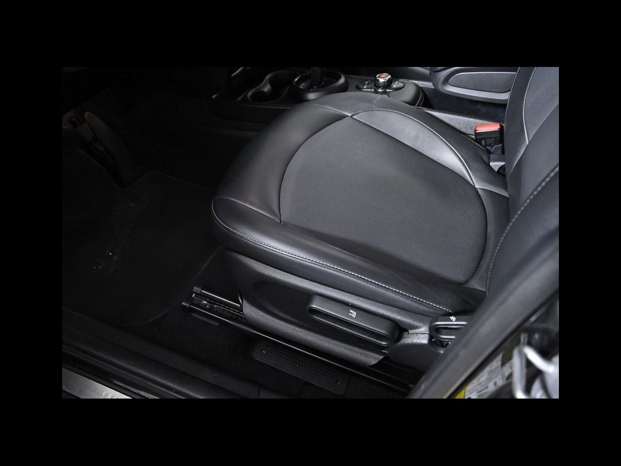 2022 MINI COUNTRYMAN OXFORD EDITION