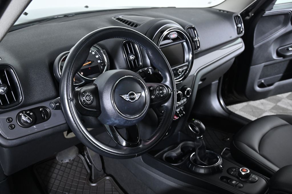 2017 MINI Cooper Countryman ALL4 Base