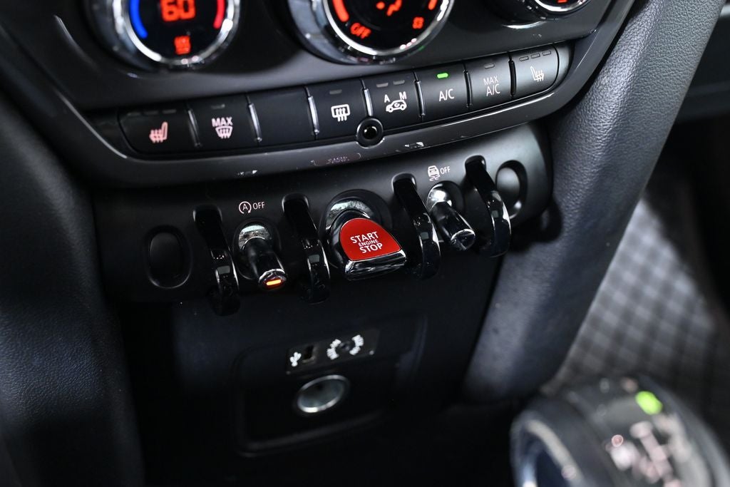 2017 MINI Cooper Countryman ALL4 Base