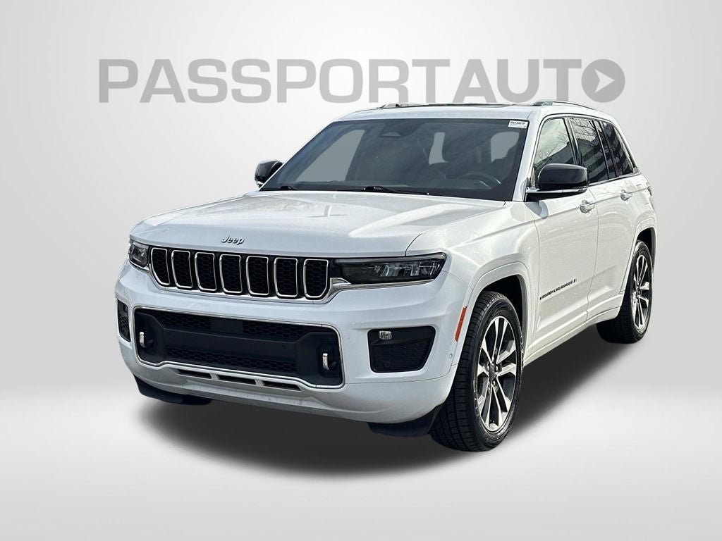 2022 Jeep Grand Cherokee Overland 4WD