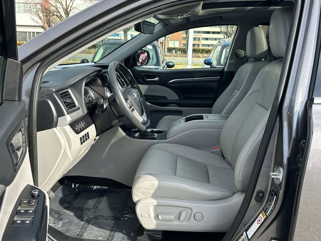 2019 Toyota Highlander Limited Platinum AWD