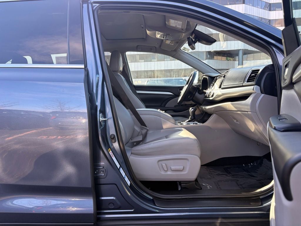 2019 Toyota Highlander XLE AWD