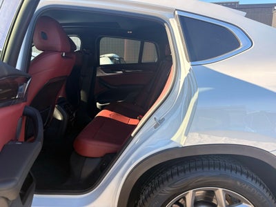 2023 BMW X4 xDrive30i AWD