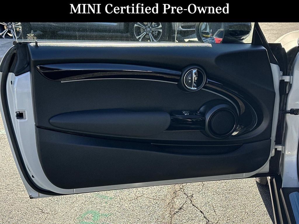 2022 MINI Cooper SE Electric Signature Hardtop 2 Door