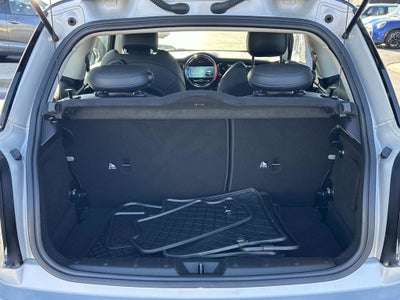 2022 MINI Cooper SE Electric Signature Hardtop 2 Door