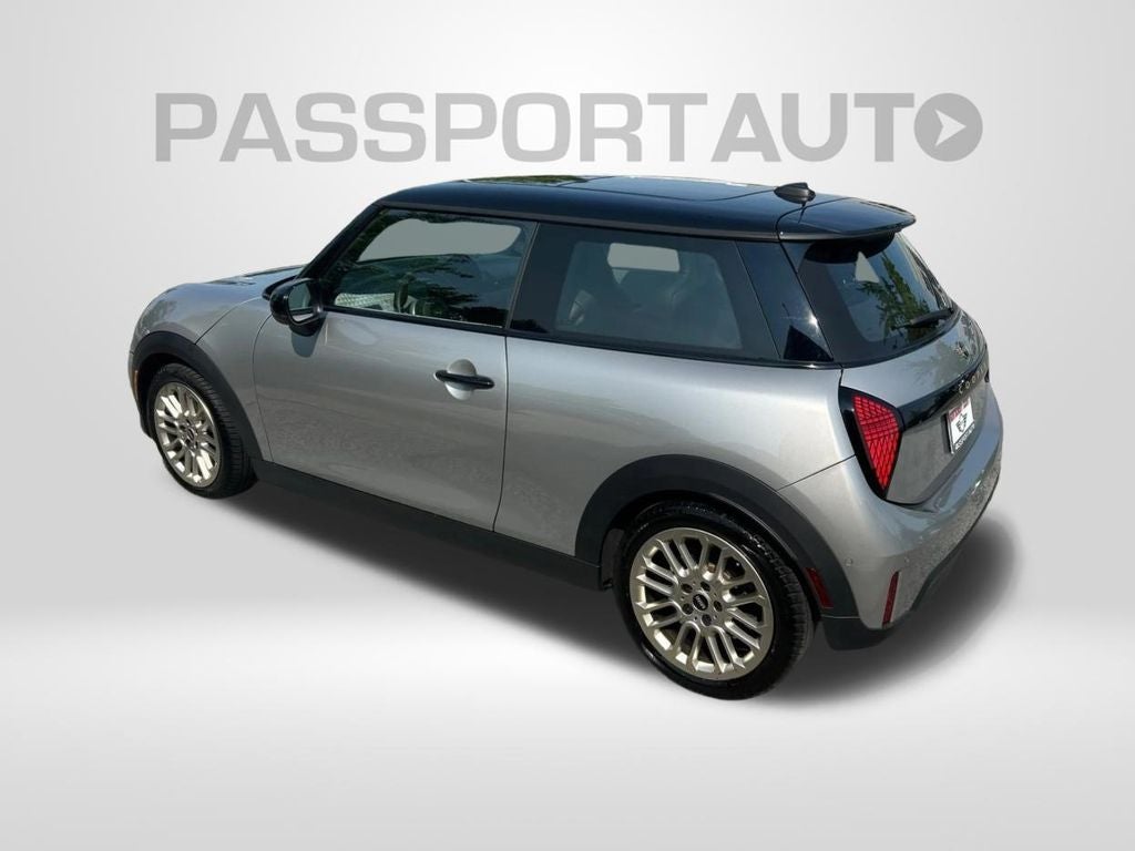 2025 MINI Cooper Signature Plus
