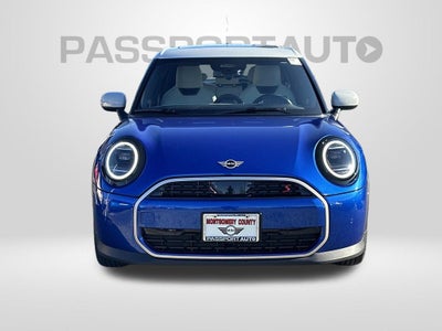 2025 MINI Cooper S Signature Plus Hardtop 4 Door