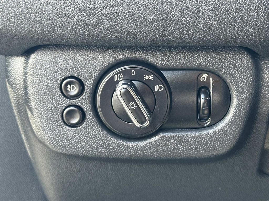 2020 MINI Cooper S Clubman Signature