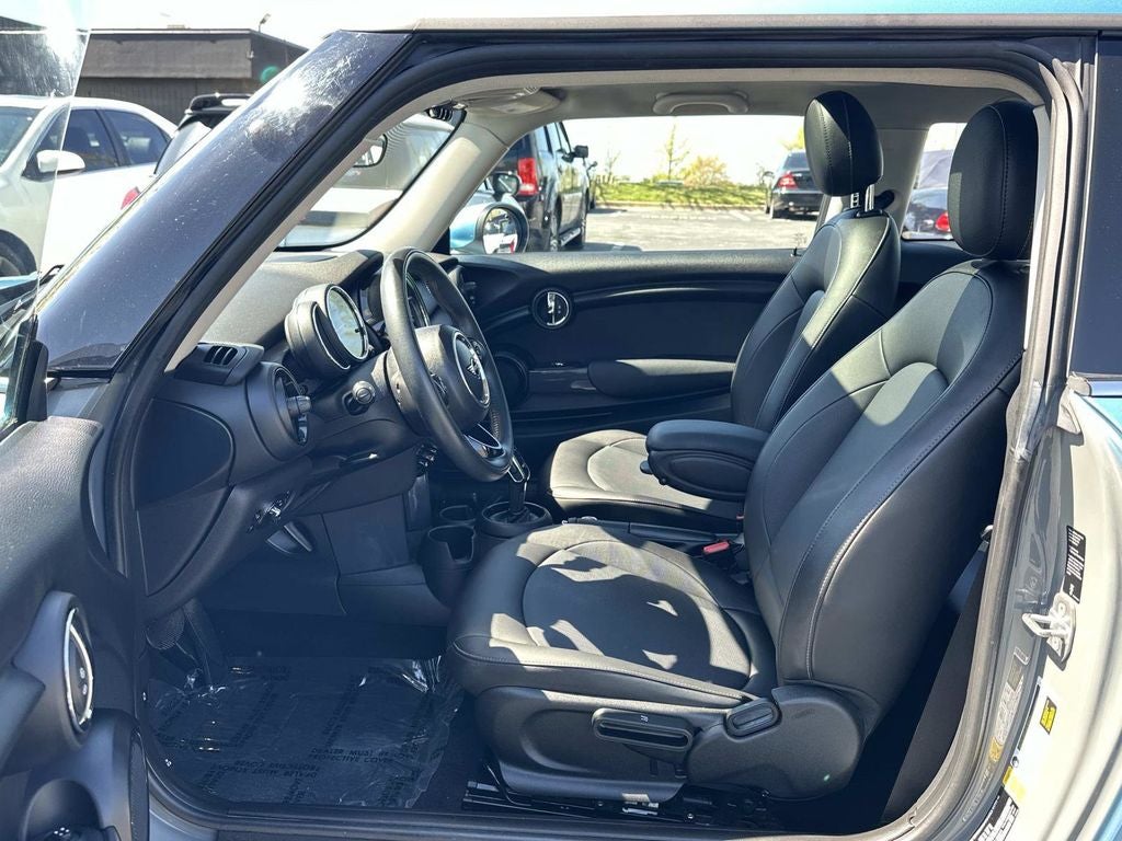 2020 MINI Cooper Signature Hardtop 2 Door
