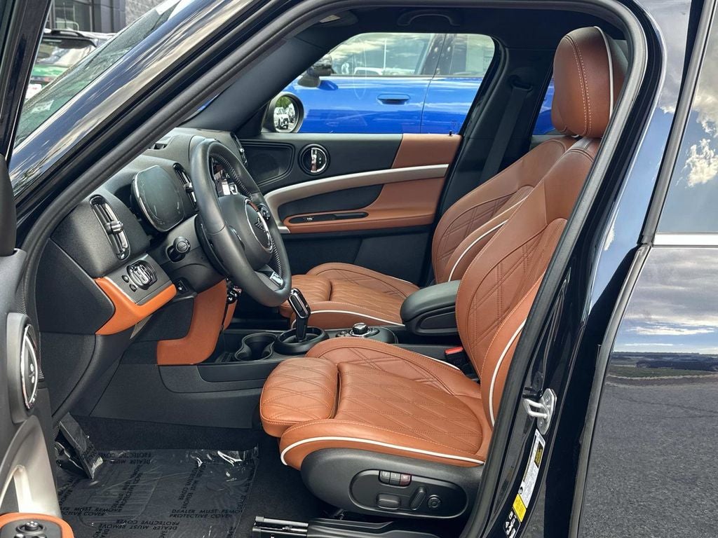 2024 MINI Cooper S Countryman Iconic
