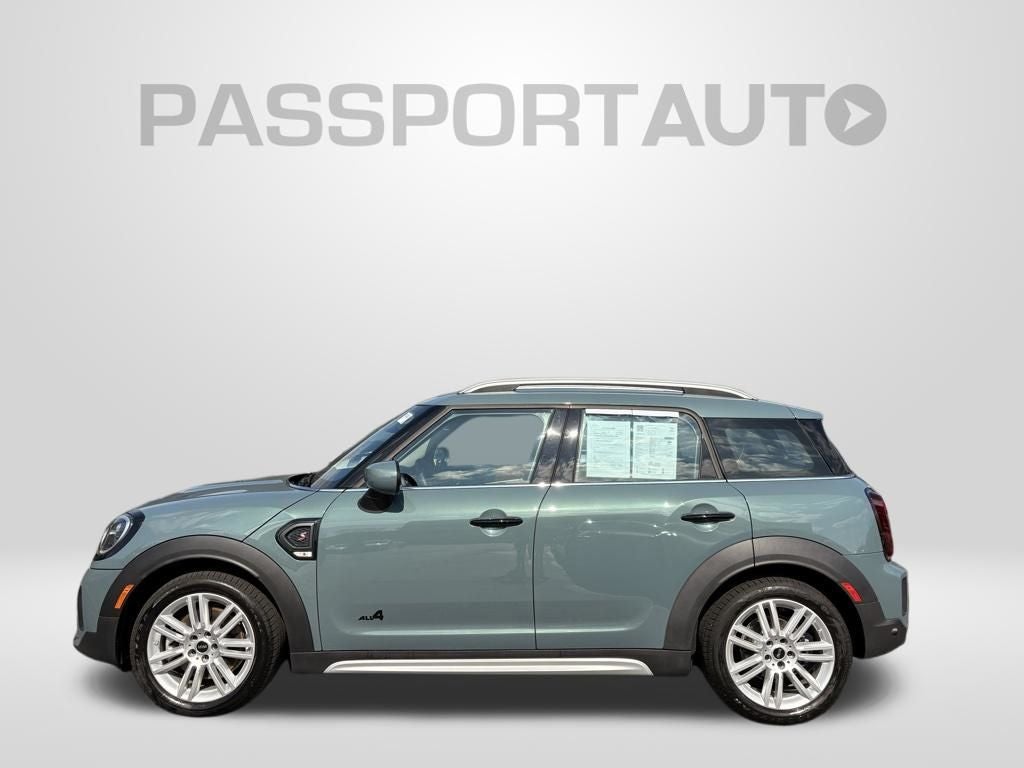 2023 MINI Countryman Signature