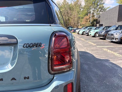 2023 MINI Countryman Signature