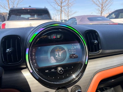 2023 MINI Countryman Signature