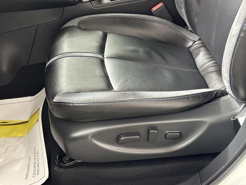 2022 Nissan Leaf SL Plus