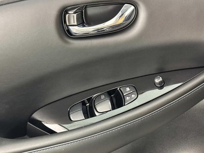 2022 Nissan Leaf SL Plus