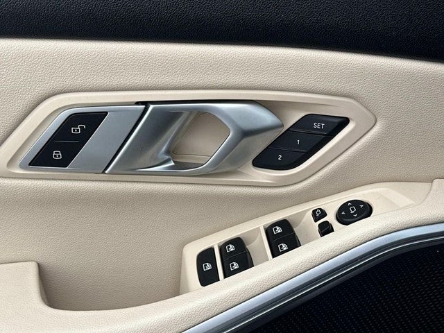 2022 BMW 3 Series 330i xDrive