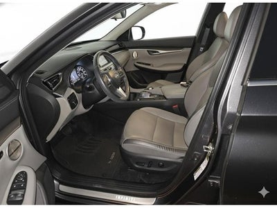 2023 INFINITI QX50 LUXE