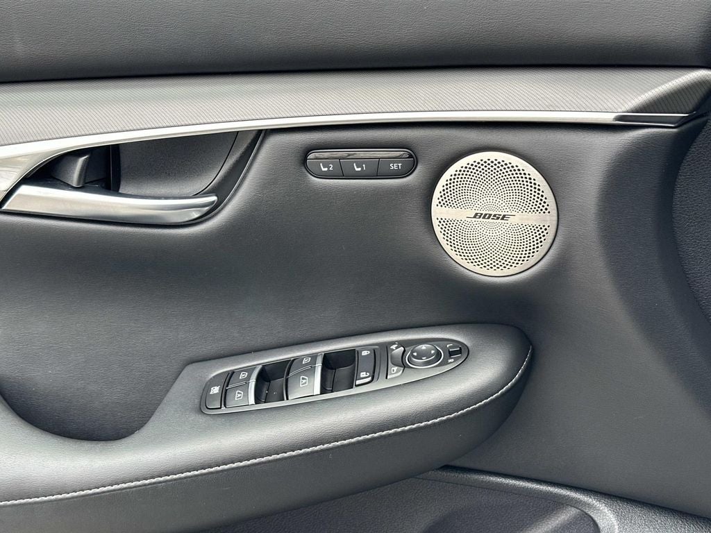 2024 INFINITI QX50 LUXE